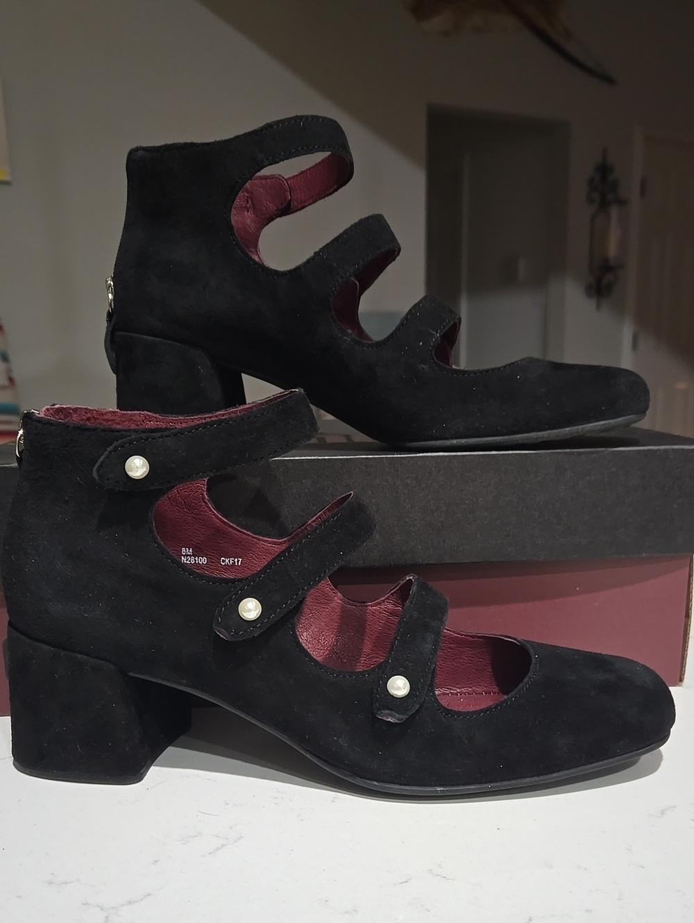 NWT  ONO Ankle Mary Jane/Bootie